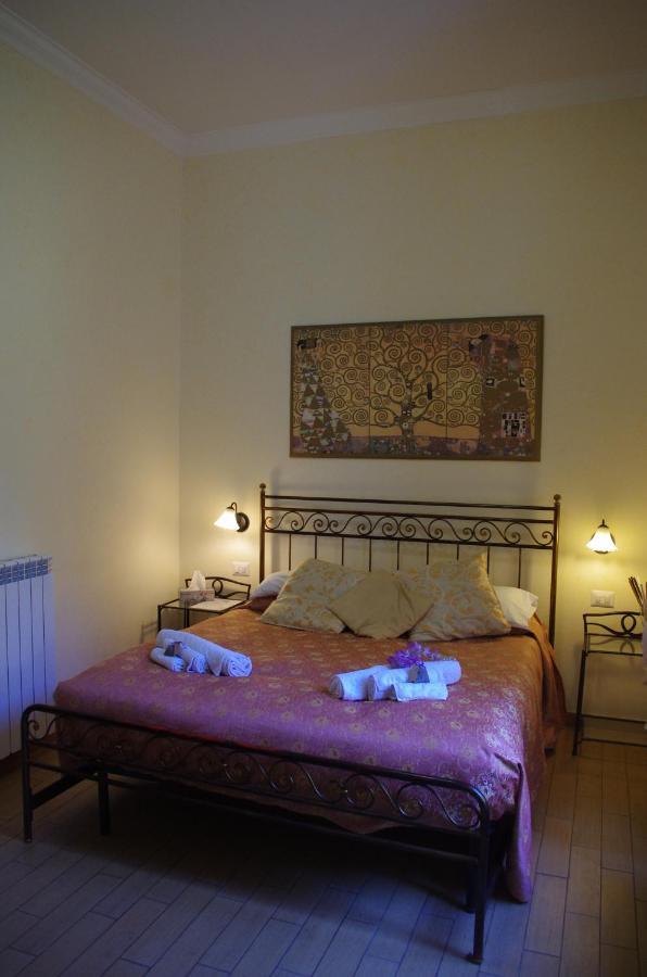 Tucci'S Roma Guest House Exterior foto