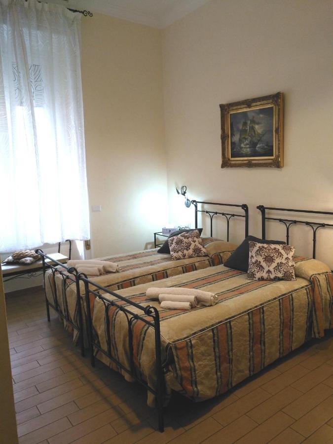 Tucci'S Roma Guest House Exterior foto