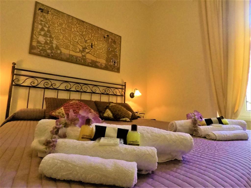 Tucci'S Roma Guest House Exterior foto